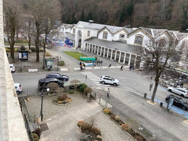 Palais D'Etigny Apartamento Bagnères-de-Luchon Exterior foto